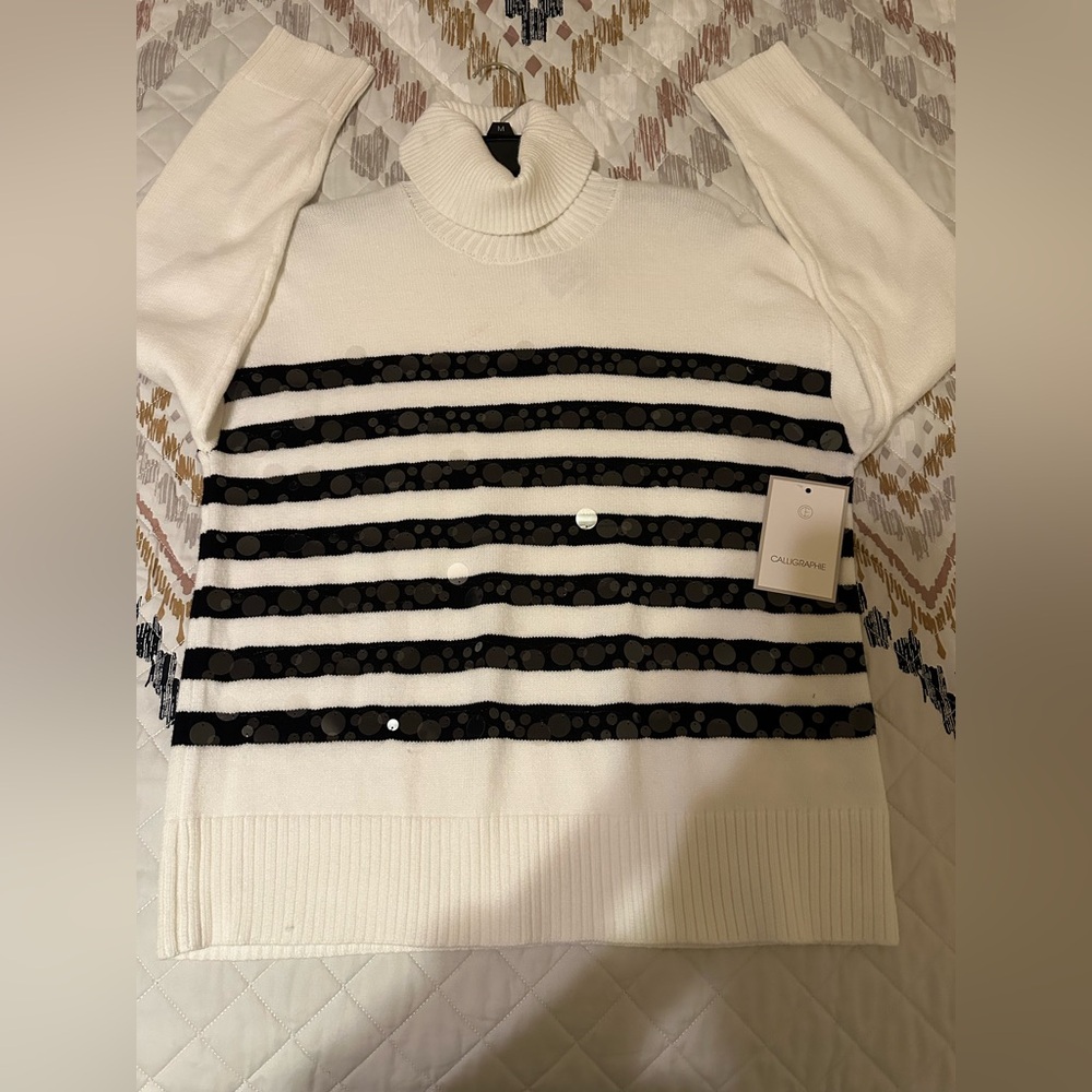 Calligraphie Elegant White Sweater with Black Lace, embellished Stripes. SzL NWT